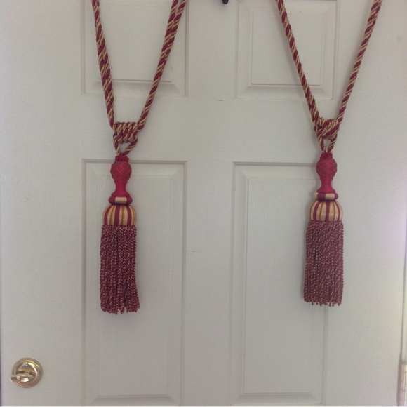 Tassels - Picture 2 of 4